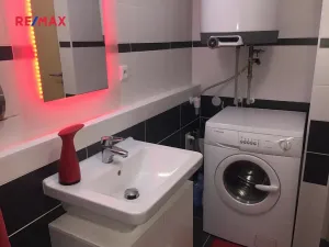 Pronájem bytu 2+kk, Lavičky, 60 m2