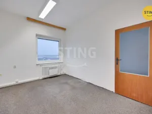 Pronájem obchodního prostoru, Babice, 300 m2