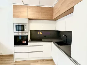 Prodej bytu 3+kk, Praha - Střížkov, Rumburská, 62 m2