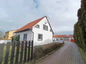 Pronájem skladu, Praha - Březiněves, Na hlavní, 1471 m2