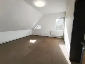 Pronájem skladu, Praha - Březiněves, Na hlavní, 1471 m2