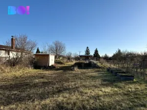 Prodej pozemku pro bydlení, Znojmo, 1809 m2