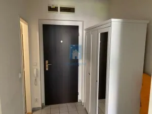 Pronájem bytu 1+kk, Hostivice, Za Mlýnem, 30 m2