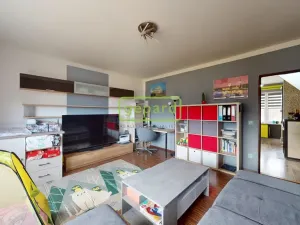 Prodej bytu 2+1, Okna, 60 m2