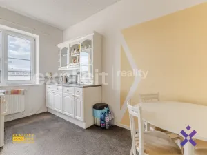 Prodej výrobních prostor, Zlín - Malenovice, třída 3. května, 3394 m2