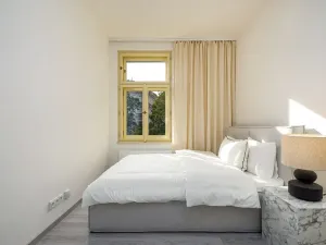 Pronájem bytu 2+kk, Praha - Vršovice, Košická, 36 m2