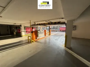 Pronájem obchodního prostoru, Praha - Michle, Na křivině, 1000 m2