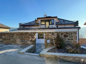 Prodej vícegeneračního domu, Chocerady, 245 m2