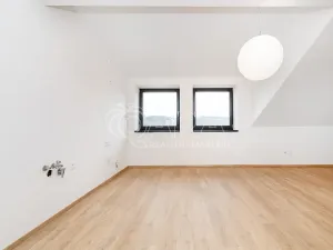 Prodej rodinného domu, Chocerady, 245 m2