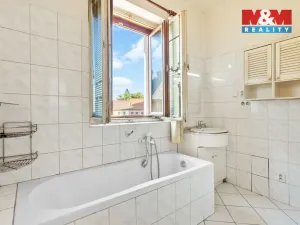 Prodej rodinného domu, Mimoň - Mimoň II, náměstí Čsl. armády, 150 m2