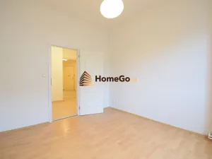 Pronájem bytu 2+kk, Praha - Nusle, U gymnázia, 57 m2