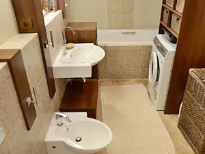 Pronájem bytu 3+kk, Praha - Prosek, Zubrnická, 81 m2