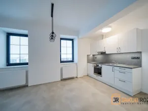 Pronájem bytu 3+kk, Vrchlabí, Na bělidle, 84 m2
