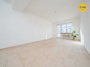 Prodej bytu 2+1, Ostrava, náměstí Družby, 56 m2