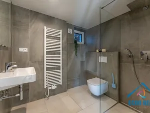 Pronájem rodinného domu, Praha, Na konečné, 224 m2