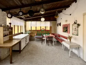 Prodej rodinného domu, Čistá - Kůzová, 300 m2