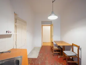 Prodej bytu 1+1, Praha - Bubeneč, V. P. Čkalova, 43 m2