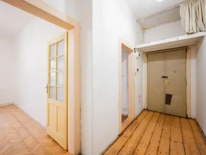 Prodej bytu 1+1, Praha - Bubeneč, V. P. Čkalova, 43 m2