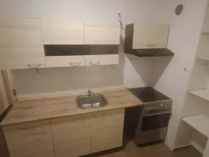 Pronájem bytu 2+1, Rokycany, Raisova, 60 m2