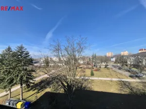 Pronájem bytu 2+kk, Milovice, Slepá, 51 m2