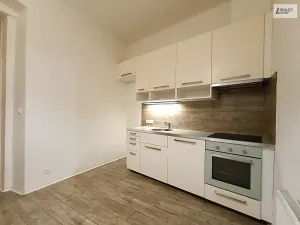 Pronájem bytu 2+kk, Příbram - Příbram II, Mariánské údolí, 60 m2