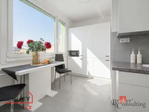 Prodej bytu 2+1, Jablonec nad Nisou, Budovatelů, 65 m2