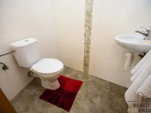 Pronájem bytu 2+kk, Praha, Benická, 80 m2