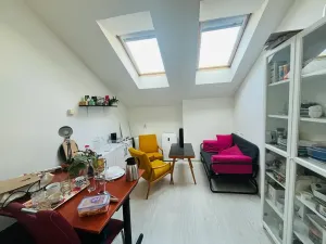 Pronájem kanceláře, Praha - Nové Město, 85 m2