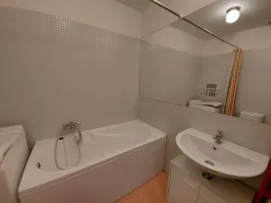 Pronájem bytu 1+1, Praha - Žižkov, Vlkova, 35 m2