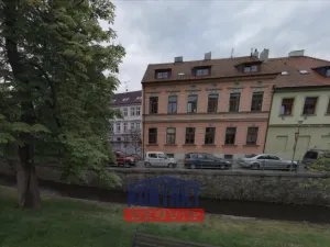 Pronájem bytu 3+1, České Budějovice, Hradební, 90 m2