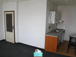 Pronájem bytu 1+kk, Chlumec, Vyklická, 33 m2