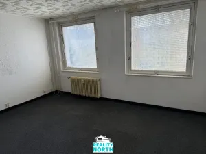 Pronájem bytu 1+kk, Chlumec, Vyklická, 33 m2