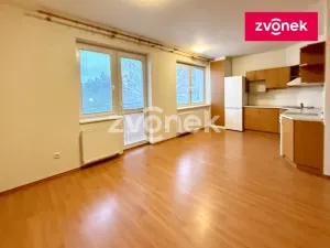 Pronájem bytu 2+kk, Zlín, Podlesí V, 52 m2