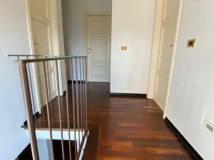 Pronájem vily, Corsanico, Itálie, Via di Casesi, 200 m2