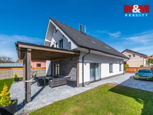 Prodej rodinného domu, Struhařov, V Domcích, 254 m2