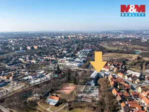 Pronájem kanceláře, Plzeň - Božkov, Božkovské náměstí, 467 m2