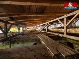 Prodej obchodního prostoru, Polička - Polička-Město, Komenského, 476 m2