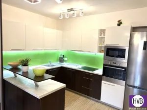 Prodej bytu 2+kk, Praha, Pavla Beneše, 61 m2