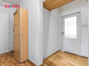 Prodej bytu 3+kk, Praha - Prosek, Vysočanská, 68 m2