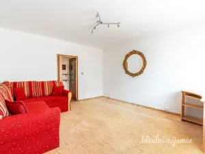 Pronájem bytu 1+1, Praha - Kobylisy, Luhovská, 41 m2