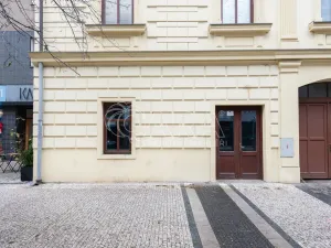 Pronájem obchodního prostoru, Praha - Karlín, Sokolovská, 85 m2