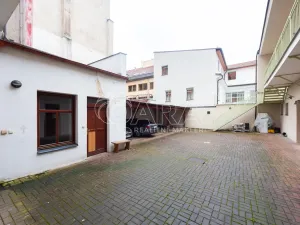 Pronájem obchodního prostoru, Praha - Karlín, Sokolovská, 85 m2