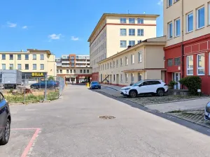 Pronájem obchodního prostoru, Praha, Počernická, 400 m2