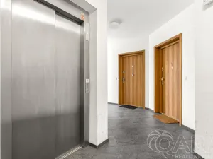 Prodej bytu 3+kk, Praha, Na Křtině, 82 m2