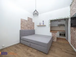 Prodej bytu 1+kk, Zábřeh, Masarykovo náměstí, 31 m2