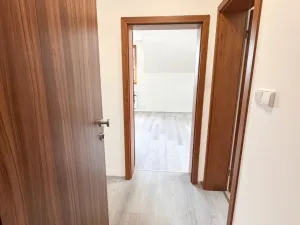 Pronájem bytu 2+kk, Praha - Strašnice, Konojedská, 54 m2