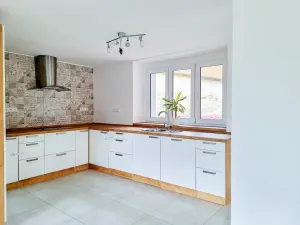 Prodej rodinného domu, Horní Kruty, 162 m2