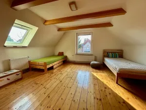 Pronájem rodinného domu, Praha - Horní Počernice, Běchorská, 145 m2