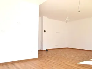 Pronájem rodinného domu, Jenišov, Slunná, 117 m2