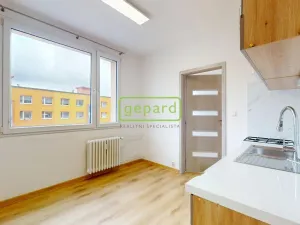 Pronájem bytu 1+1, Ústí nad Labem, Kmochova, 36 m2